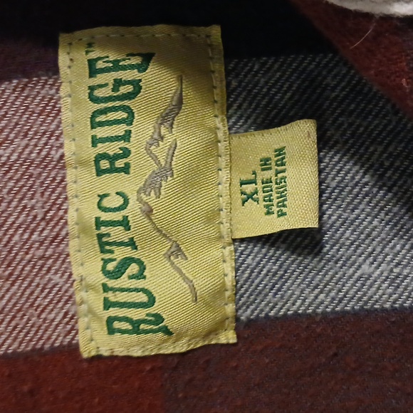 Rustic Ridge snap button flannel woman's XL - Picture 4 of 6